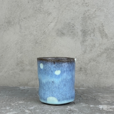 Sergey Naranovich Ceramics - Kubek porcelanowy ciemny bez ucha