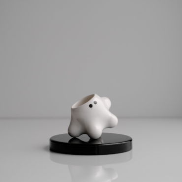 ARKADIUSZ SZWED - figurka porcelanowa SPRITES M